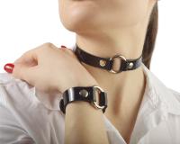 Чокер из натуральной лаковой кожи (3138-10)