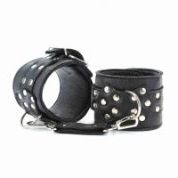 НАРУЧНИКИ ИЗ КОЖИ С ДЕКОРОМ В ВИДЕ БАБОЧКИ, (51007)